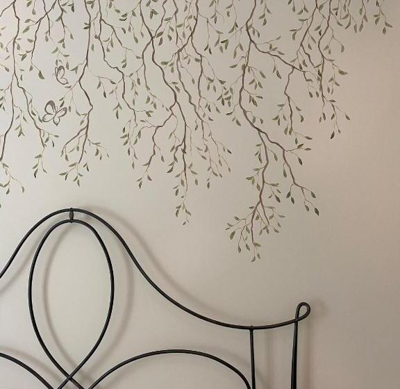 스탠다드 스튜디오 킹침대, Novecento Charming Room