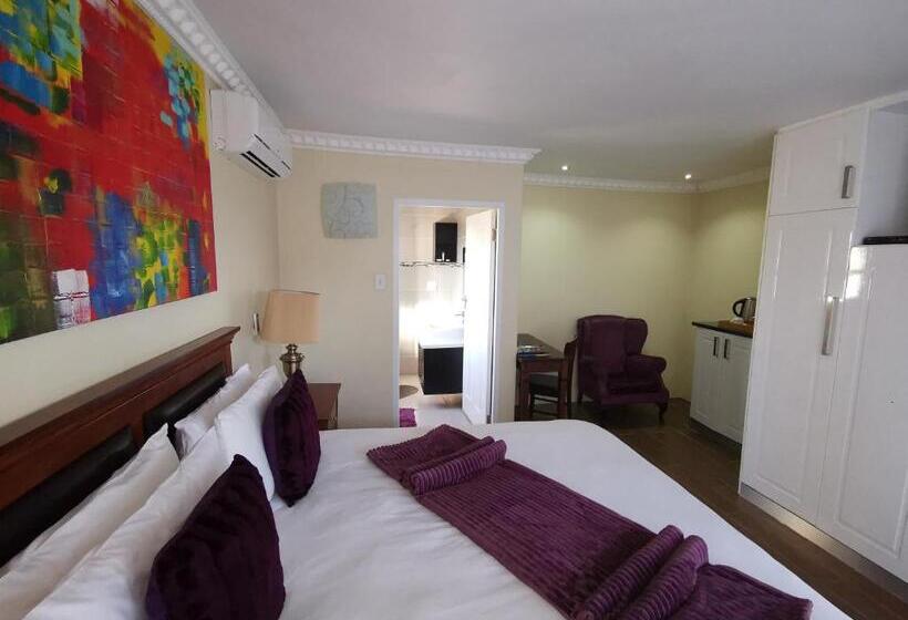 Номер Deluxe Кровать Кинг, Lucolo Palace B&b   Mthatha