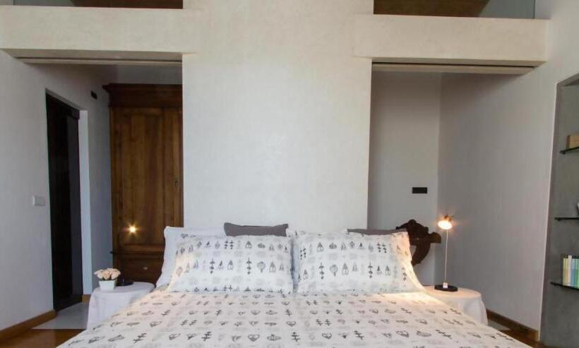 Standard room with outdoor bath, La Stazione Per Dormire Guest House