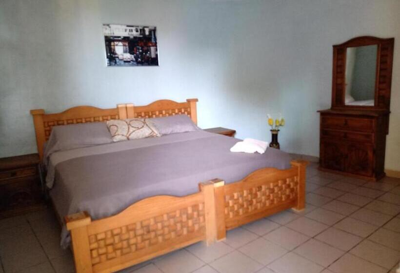 带大床的标准间, Hospedaje San Antonio Tepoztlán