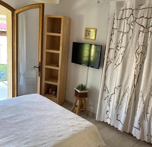 Номер Стандарт, Bed & Breakfast Les Lillas