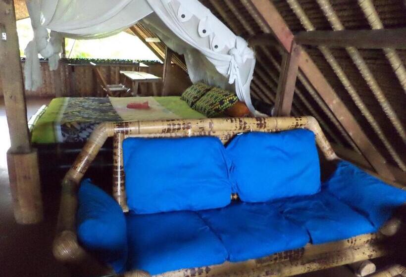 Семейный Номер, Topi Inn