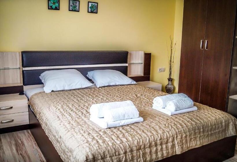 Апартаменты 1 Спальня Вид на Сад, Guest House Meridi