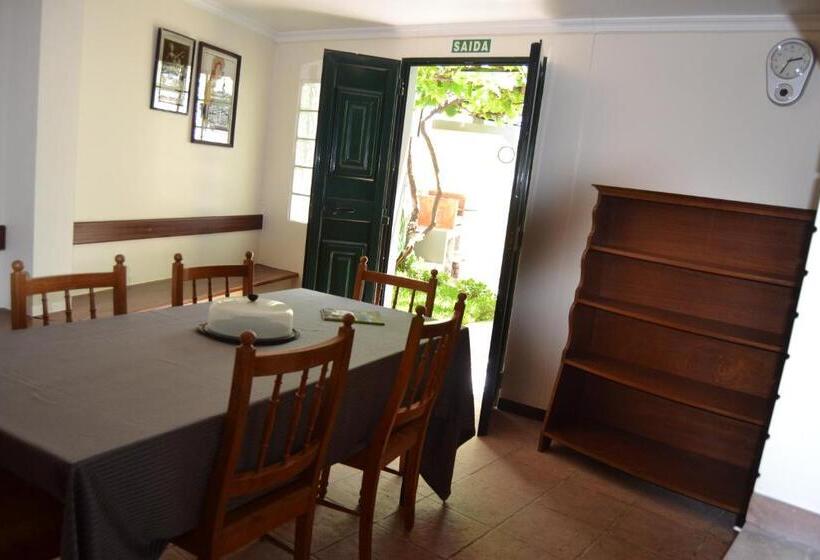 Кровать в Общей Комнате, Hostel Casal São João
