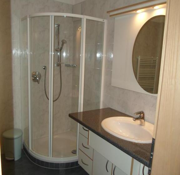 Апартаменты 2 Спальни, Stockerhof