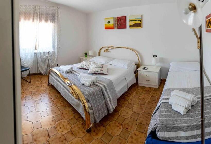 Номер Стандарт Трехместный, Queen S Bed & Breakfast