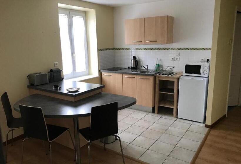 Апартаменты 1 Спальня Вид на Сад, Residence Des Portes Du Velay