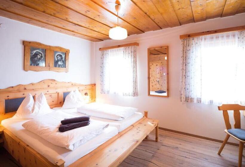 Апартаменты 3 Спальни, Ringlerhof