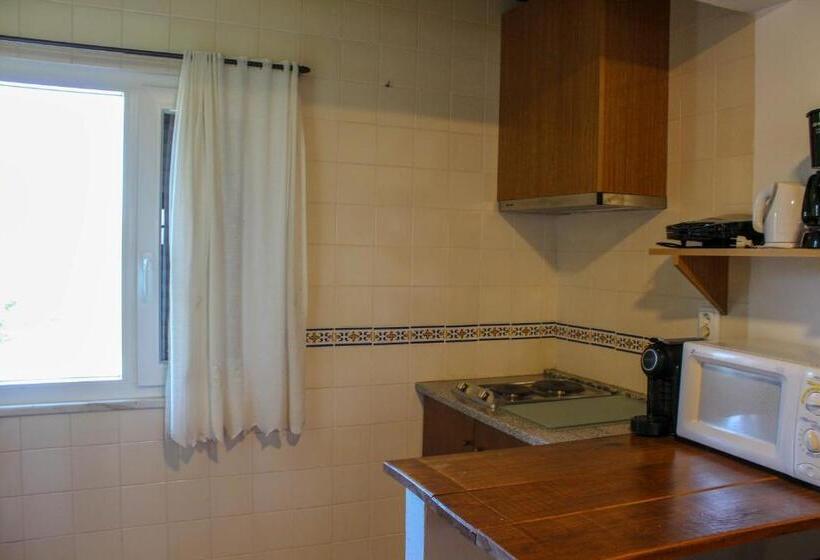 کلبه ییلاقی, Quinta De Vale Escuro