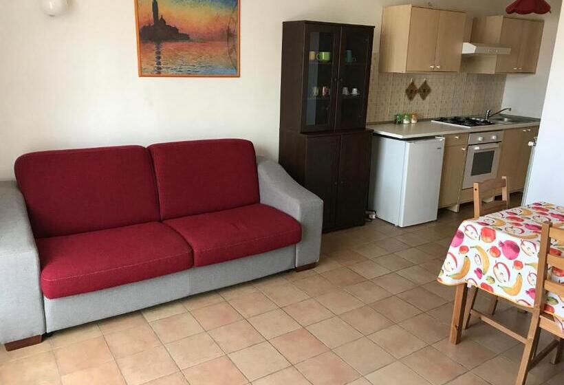 Апартаменты 1 Спальня с Террасой, Residence Orto Di Venanzio