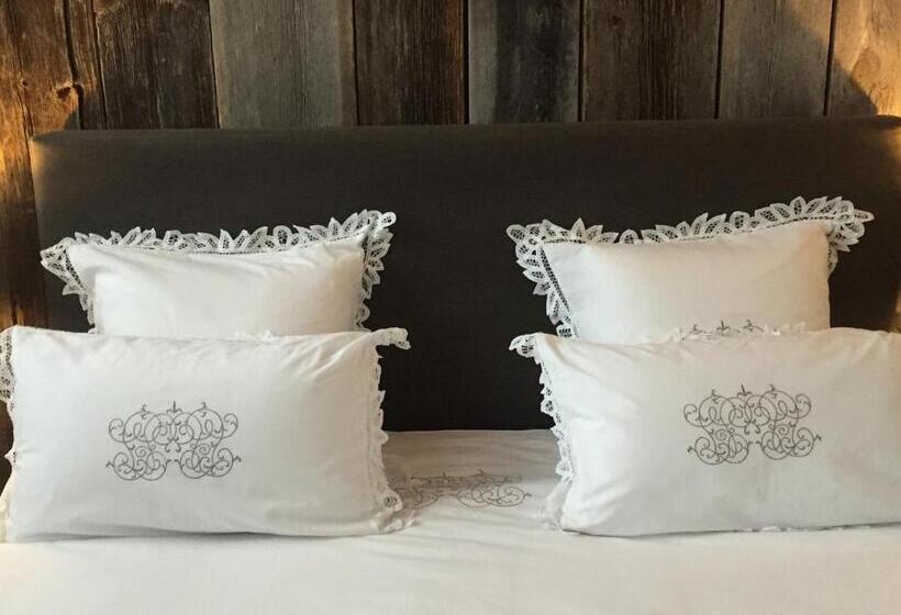 Стандартный Номер Кровать Кинг, B&b Sixteen