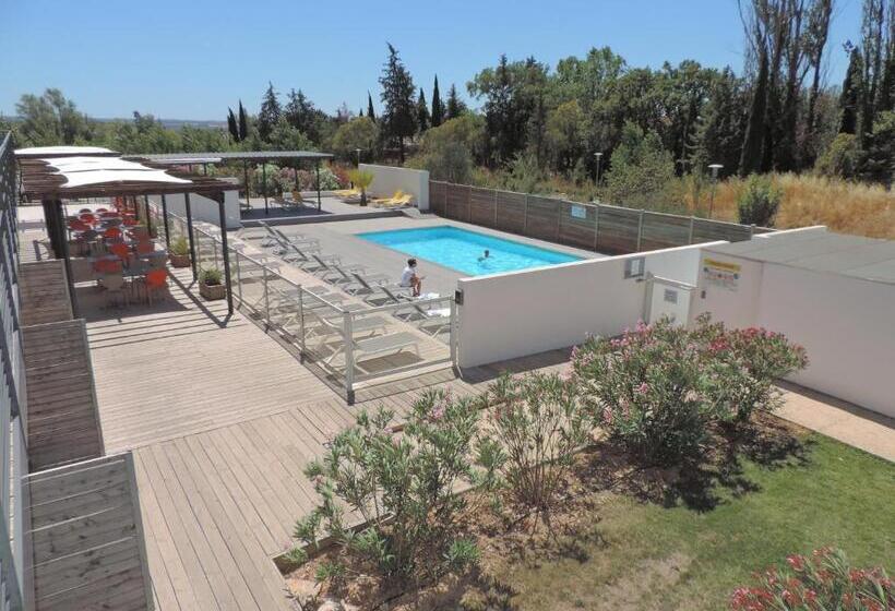 プールの見える１ベッドルームアパートメント, Studios Nuitée En Provence