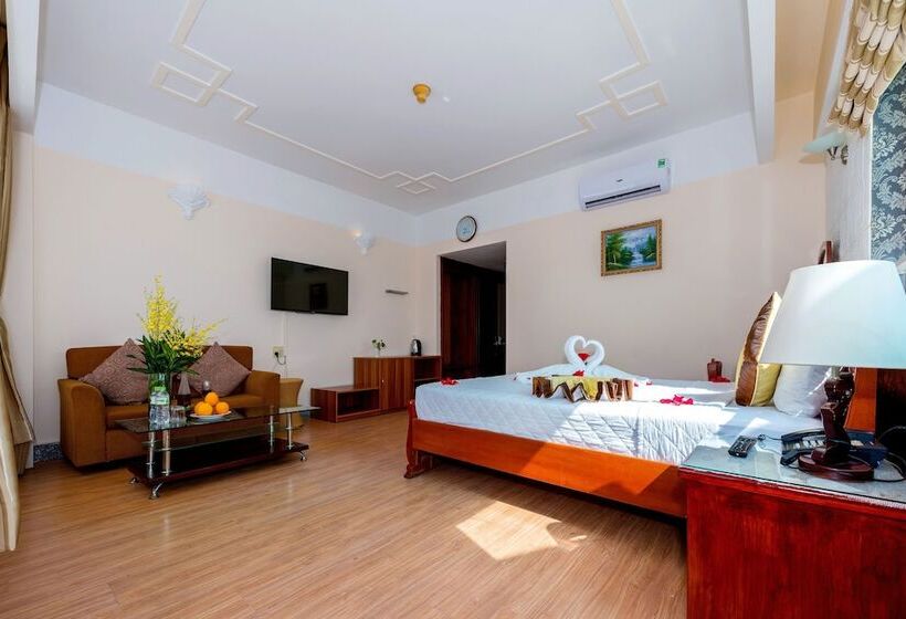 اتاق لوکس با چشم‌انداز دریا, Olympic  Nha Trang
