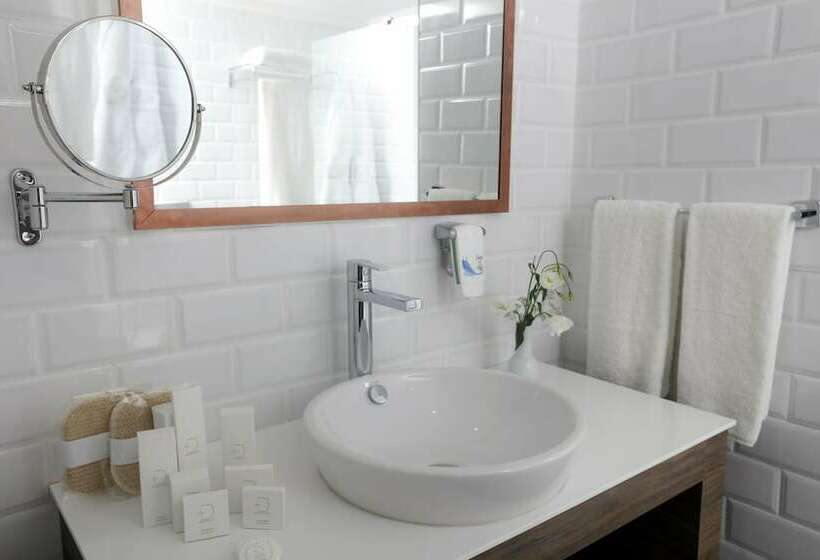 Quarto Superior Vista Mar, Design Plus Seya Beach
