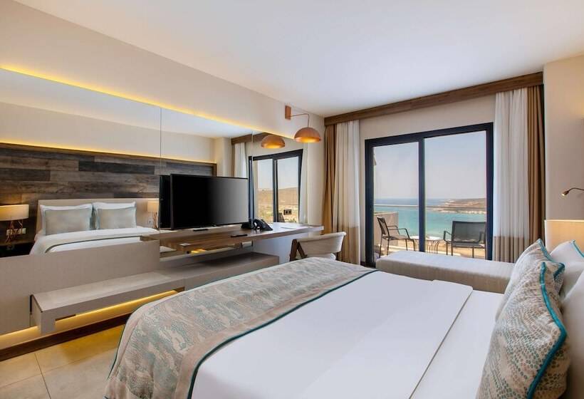 Номер Superior Вид на Море, Design Plus Seya Beach