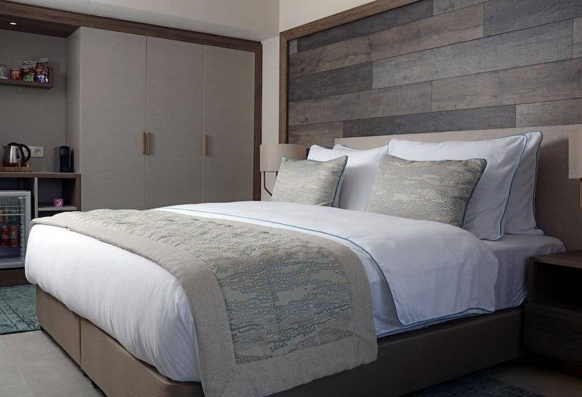 Номер Superior Боковой Вид на Море, Design Plus Seya Beach