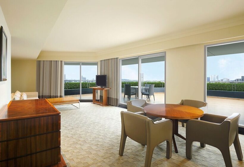 مجموعه ویستا شهر, The Westin Pune Koregaon Park