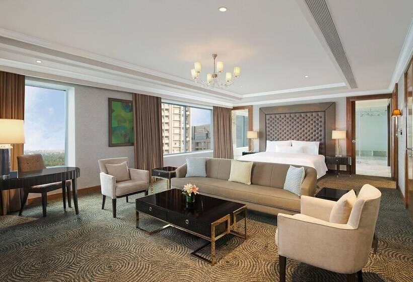 سوئیت کلاب, The Westin Pune Koregaon Park