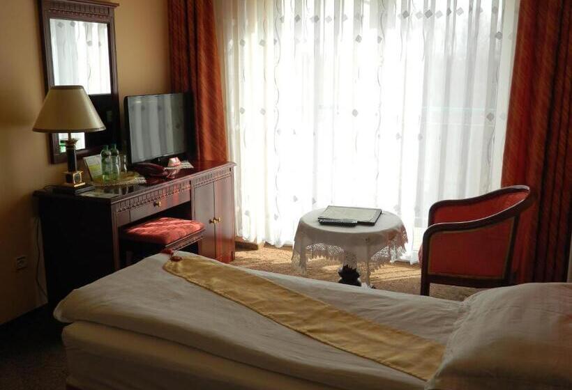 اتاق استاندارد یک نفره, Royal Park Hotel & Spa