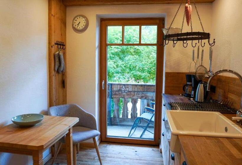 Номер Стандарт с Балконом, Haus Petra