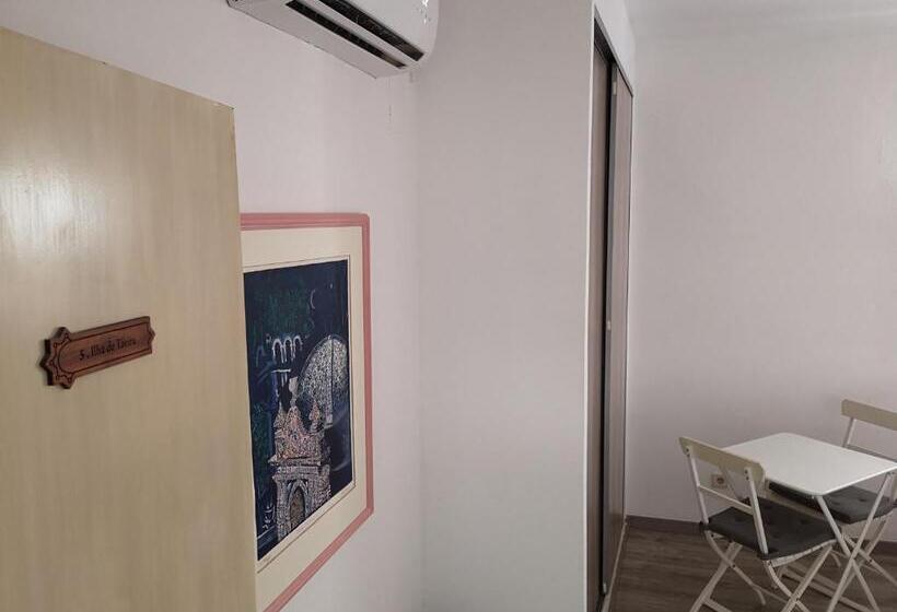 Номер Стандарт, Taah Billa Guest House