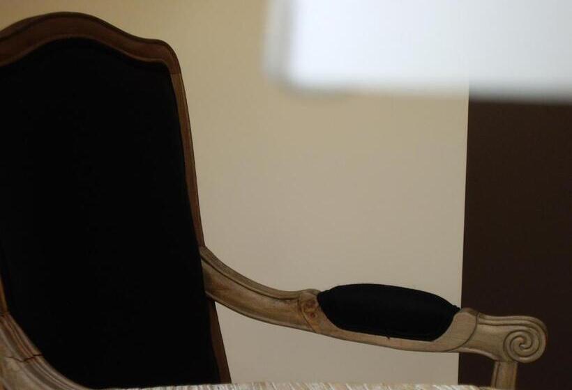 سوئیت با تخت بزرگ, B&b Schoon Goed