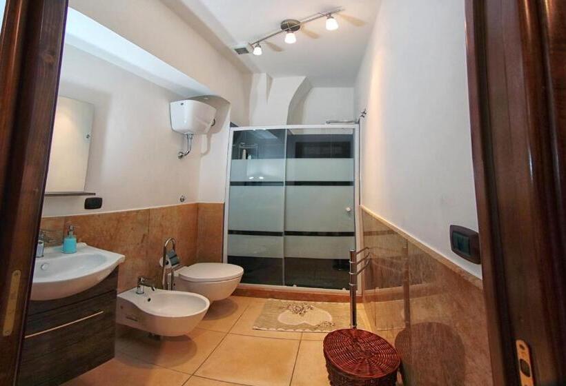 Номер Дюплекс, Al Vecchio Cellaio Historical Guest House