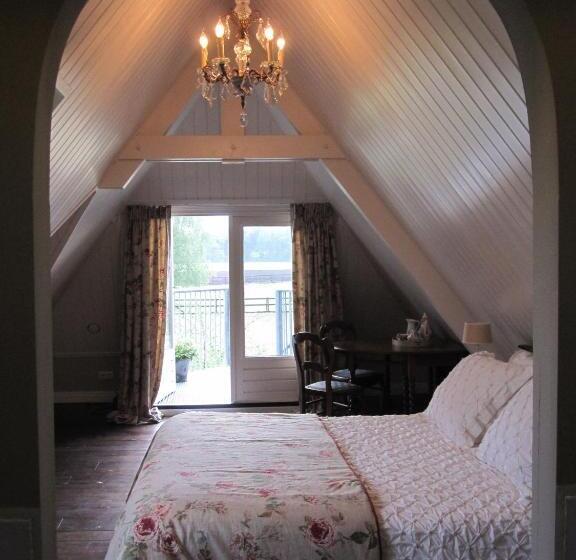 Люкс Повышенной Комфортности, Landrop Bed & Breakfast