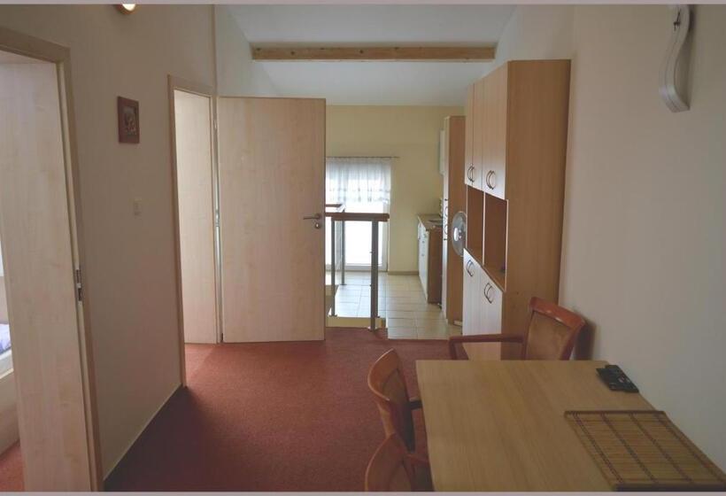 آپارتمان 2 خوابه, Apartmány Tiva