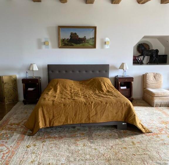 Номер Deluxe, Château Du Puech