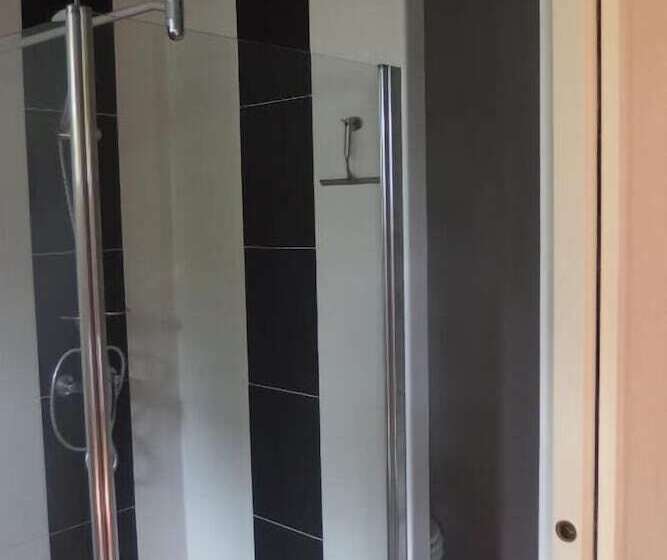 Номер Стандарт, Stuartlodge S
