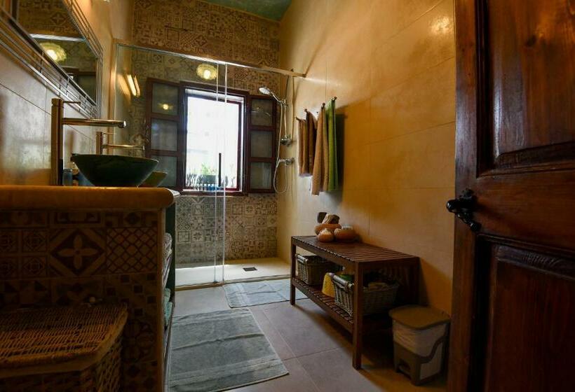 استودیو استاندارد با چشم‌انداز باغ, Charming B&b Dar Ta Zeppi