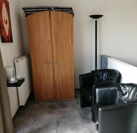 Люкс Вид на Сад, B&b V.k. Pgmbh