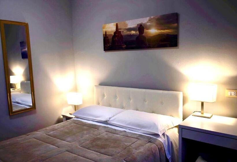 Номер Economy, La Casa Di Campagna Sul Garda