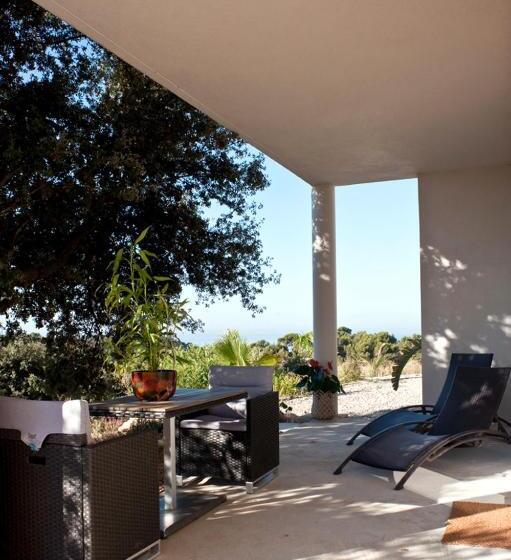 اتاق استاندارد با تراس و چشم‌انداز دریا, Villa Les Restanques