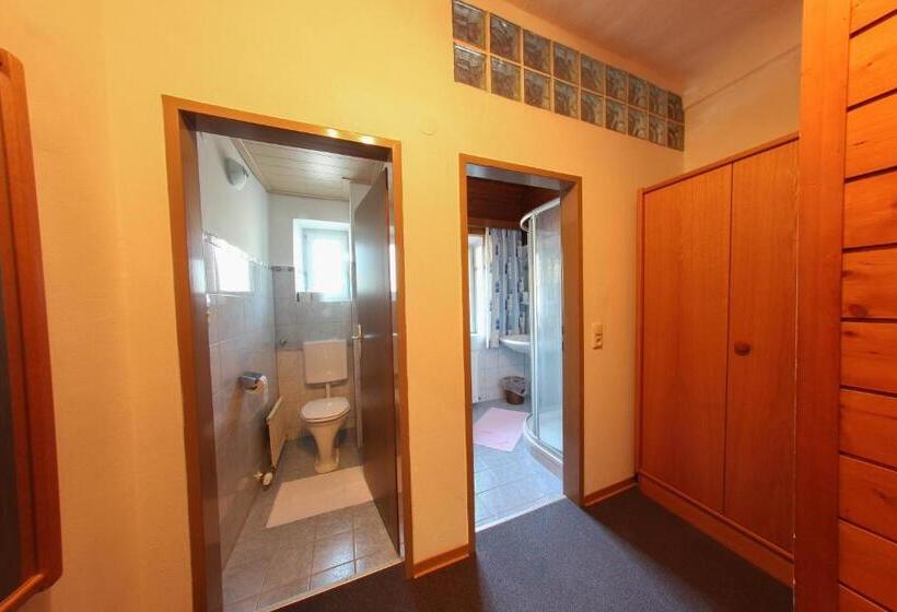 Апартаменты 1 Спальня, Pension Kröll