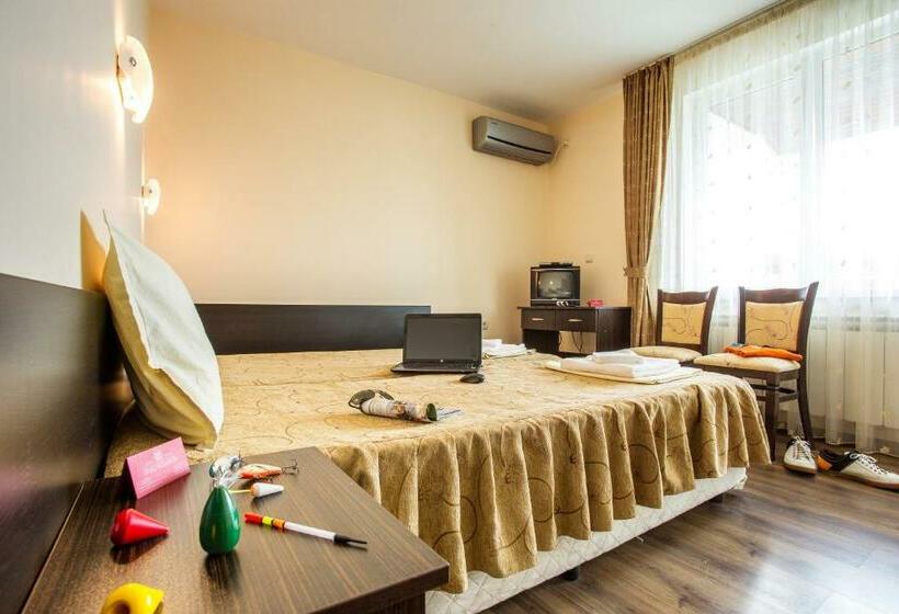 Номер Стандарт, Family Hotel Saint Konstantin