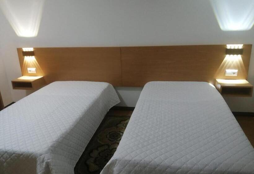 Номер Стандарт, Restaurante E Residencial O Resineiro