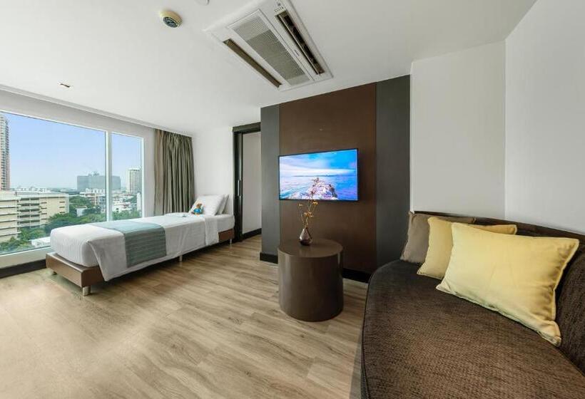 Suíte Familiar, Golden Tulip Mandison Suites