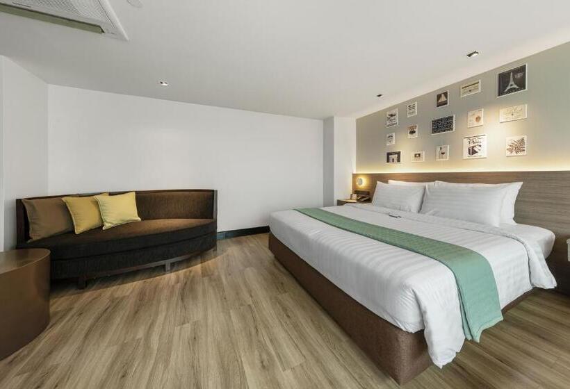Suíte Familiar, Golden Tulip Mandison Suites