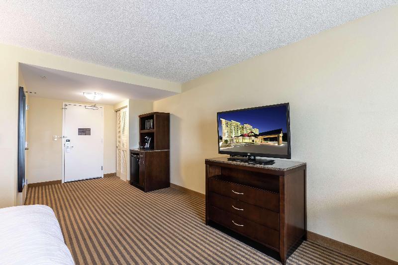 キングサイズベッドのスタンダードルーム, Hilton Garden Inn Atlanta Airport North