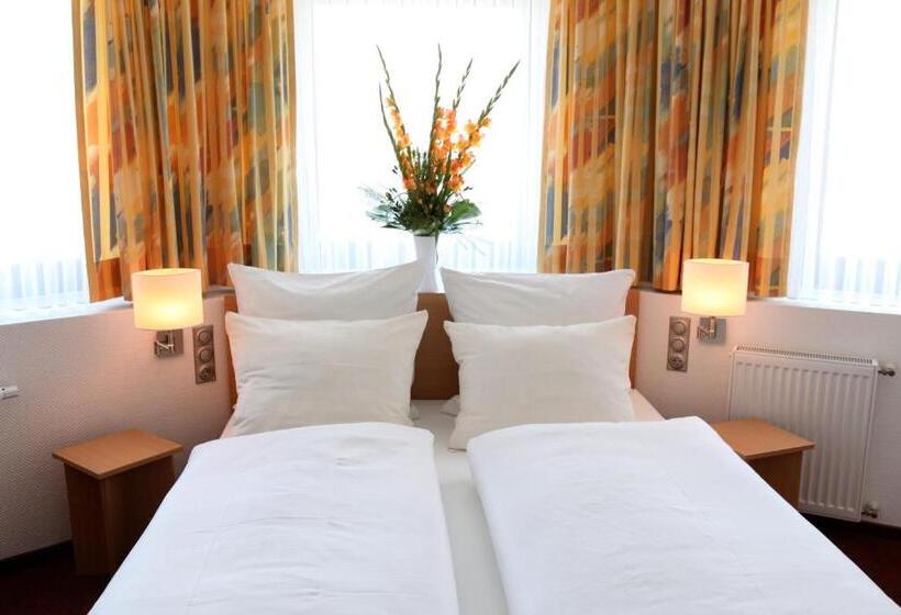 Номер Стандарт, Akzent Hotel Oberhausen