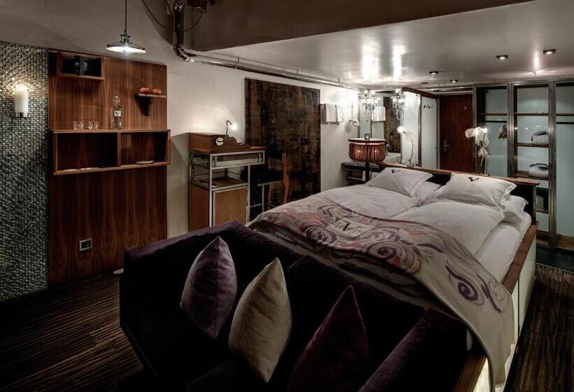 اتاق استاندارد, Backstage Boutique Spa