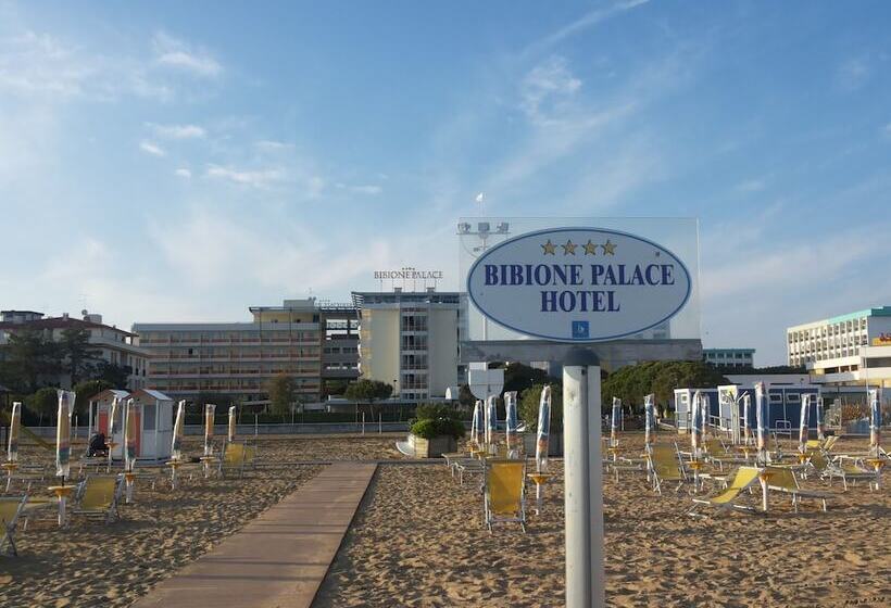 Pokój Trzyosobowy Standard Widok Boczny Morze, Bibione Palace