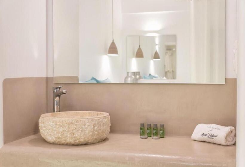 جناح مطلّ علي البحر, Anna Platanou Suites
