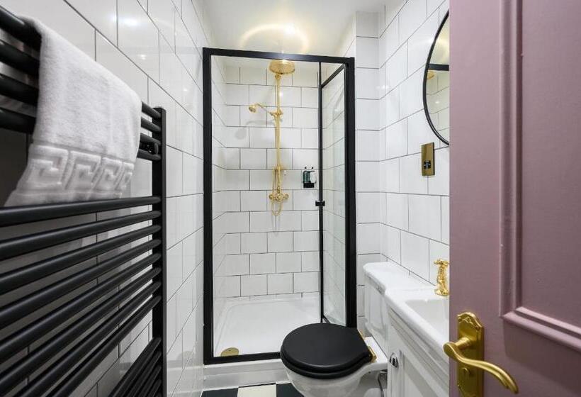 Номер Deluxe Внутренний, Queen Charlotte Guesthouse