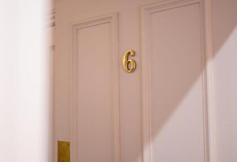 Номер Стандарт, Queen Charlotte Guesthouse