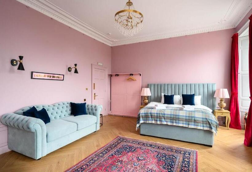 Семейный Номер Superior, Queen Charlotte Guesthouse