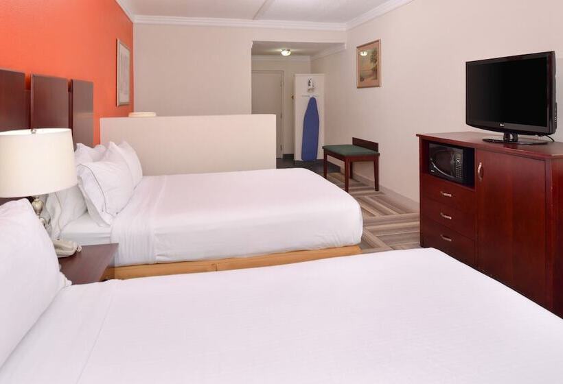 Люкс, Holiday Inn Express & Suites Florida City Gateway To Keys, An Ihg