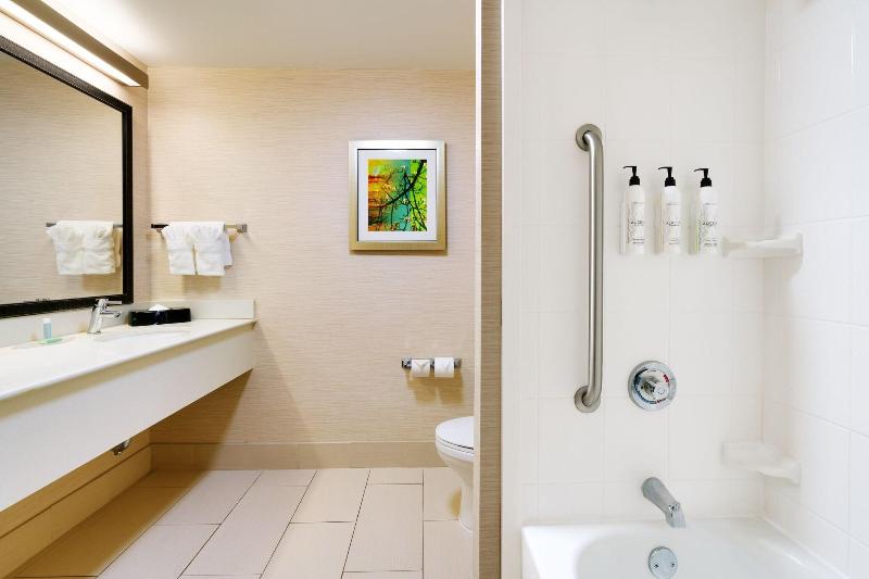 Люкс Кровать Кинг, Holiday Inn Express & Suites Clovis Fresno Area, An Ihg